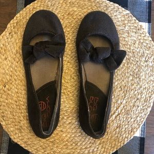 Big Buddha brown fabric flats